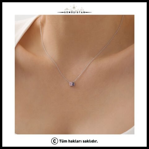 14 Ayar Altın Kaplama Kişiye Özel Doğum Taşlı Bujiteri Minimal Kolye