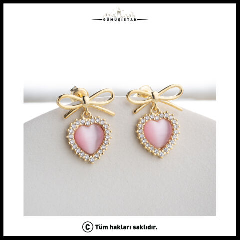 925 Ayar Gümüş Fiyonk Detaylı Pembe Kalp Taşlı Sallantılı Kadın Küpe