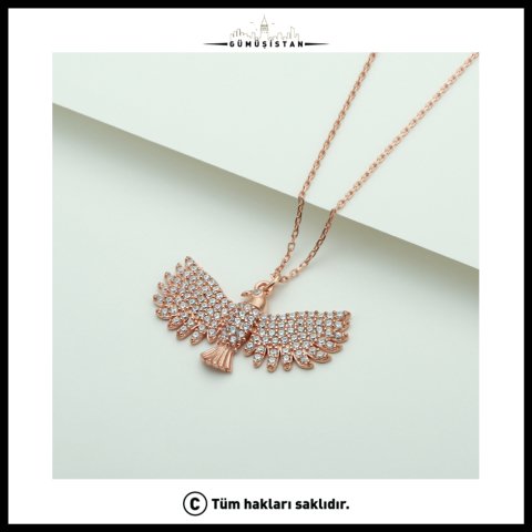 925 Ayar Gümüş Kartal Kolye – Zirkon Taşlı Kanatlarını Açmış Kartal Kolyesi