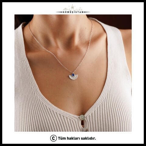 Kişiye Özel Doğum Taşlı Plaka Model Kolye – Bujiteri