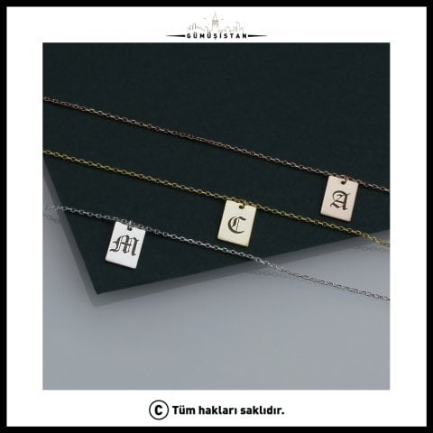 Kişiye Özel Harf Kazımalı Plaka Kolye – Baş Harfli Minimal Kolye