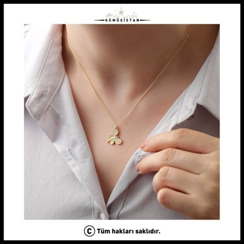 Zirkon Taşlı Kelebek Kolye – 925 Ayar Gümüş Işıltılı Kadın Kolye