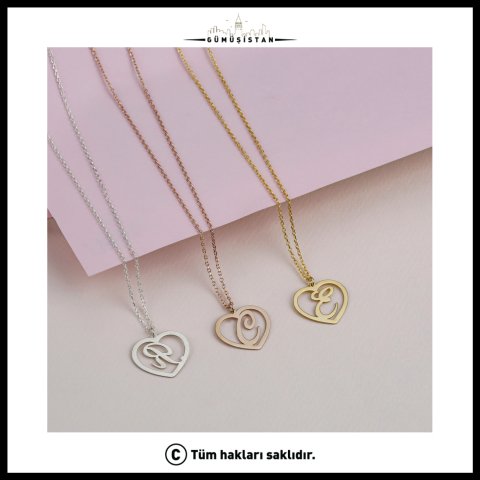 Kişiye Özel Kalp İçinde Harf Kolye – Baş Harfli Kalp Kolye