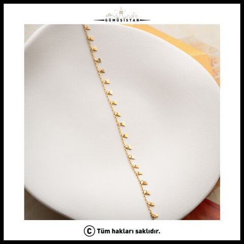 925 Ayar Gümüş Üçgen Sallantılı Halhal – Gold Minimal Geometrik Kadın Ayak Bilekliği