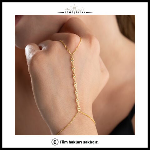 925 Ayar Gümüş Fatma Ana Eli Şahmeran Bileklik – Zirkon Taşlı Hamsa Figürlü Gold El Zinciri