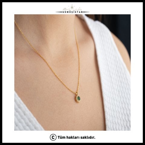 Mayıs Ayı Doğum Taşı Kolye – Zümrüt Taşlı Gold Kolye | Mayıs Doğum Günü Hediyesi