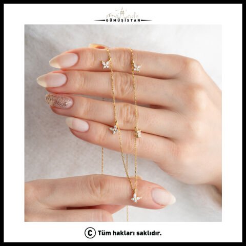 925 Ayar Gümüş Zirkon Taşlı Yonca Kolye