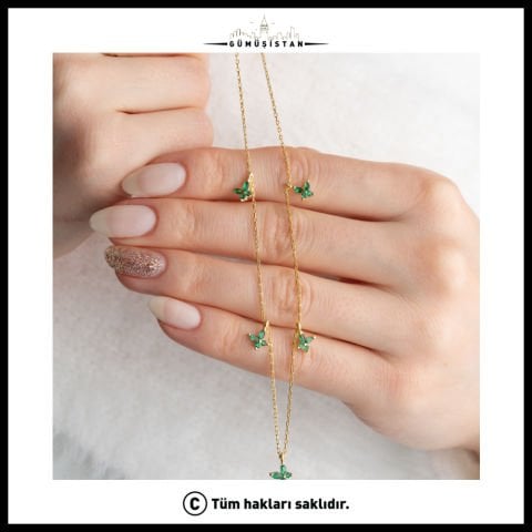 925 Ayar Gümüş Yeşil Taşlı Yonca Kolye