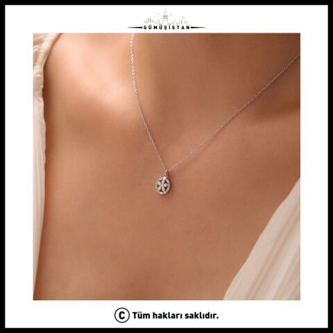 925 Ayar Baget Taşlı Çiçek Kolye