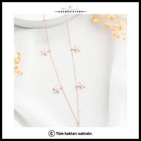 925 Ayar Gümüş Zirkon Taşlı Çiçek Kolye