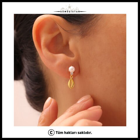 925 Gümüş Ayar İncili Deniz Kabuğu Küpe