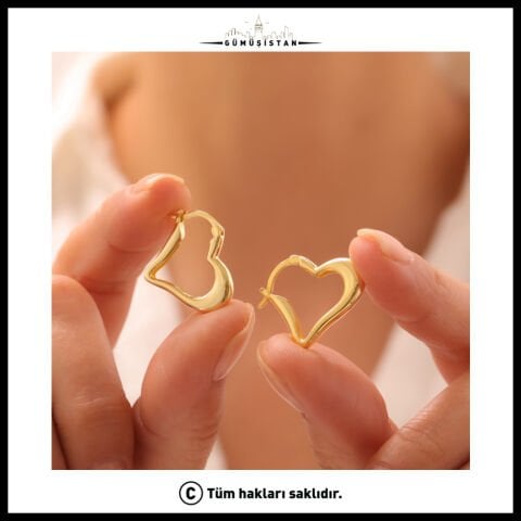 925 Ayar Gümüş Kalpli Küpe