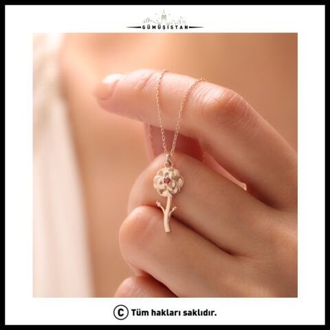 925 Ayar Gümüş Karanfil & Ocak Doğum Taşı Kolyesi