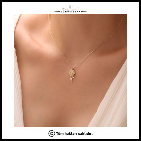 925 Ayar Gümüş Gül & Haziran Ayı Doğum Taşı Kolyesi