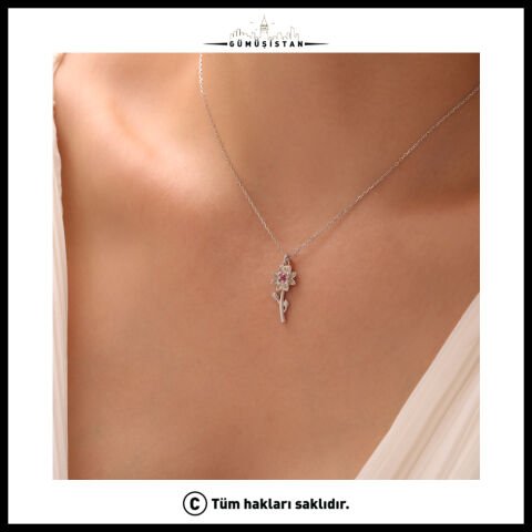 925 Ayar Gümüş Larkspur & Temmuz Ayı Doğum Taşı Kolyesi