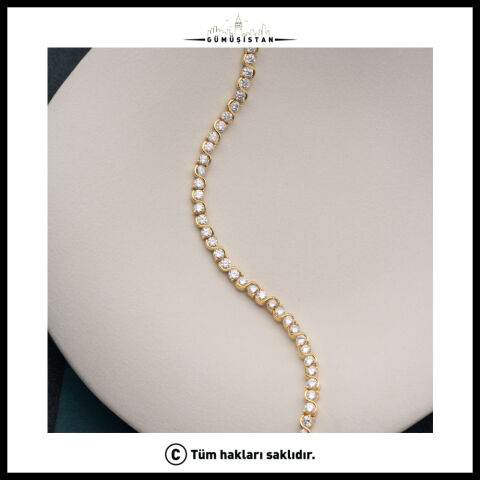 925 Ayar Gümüş Zirkon Taşlı Sarmal Su Yolu Gold Kadın Bileklik