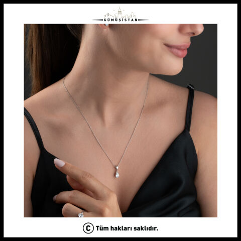 925 Ayar Gümüş Oval Kesim Beyaz Zirkon Taşlı Kolye Küpe Yüzük Takı Seti