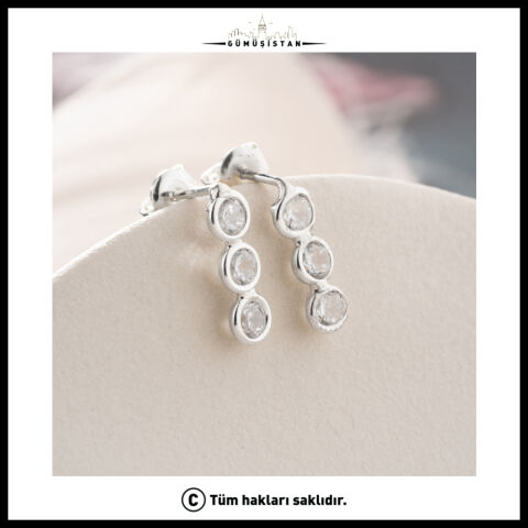 Üç Taşlı Zirkon 925 Ayar Gümüş Minimal Küpe
