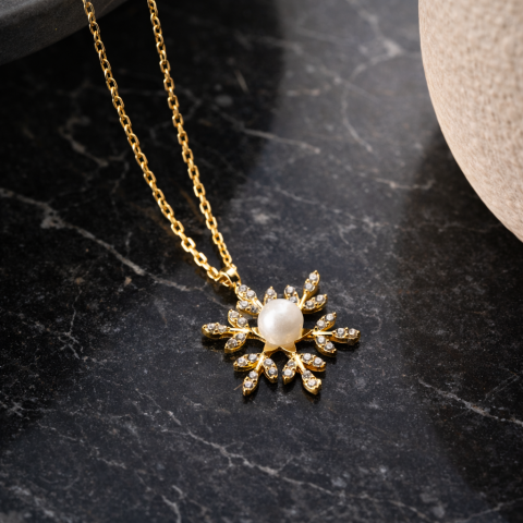 925 Ayar Gümüş Altın Kaplama İncili Kar Tanesi Kolye