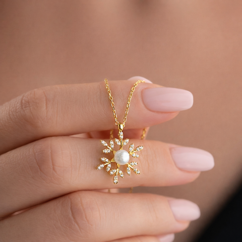 925 Ayar Gümüş Altın Kaplama İncili Kar Tanesi Kolye