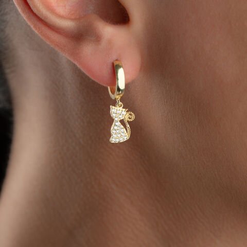 925 Ayar Gümüş Altın Kaplama Taşlı Kedi Figürlü Sallantılı Halka Küpe