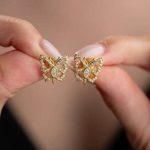 925 Ayar Gümüş Altın Kaplama Taşlı Kelebek Figürlü Küpe