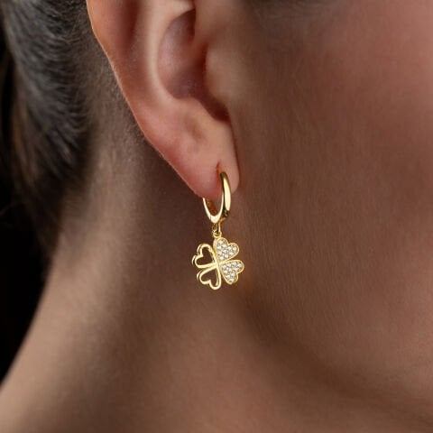 925 Ayar Gümüş Altın Kaplama Taşlı Yonca Sallantılı Halka Küpe