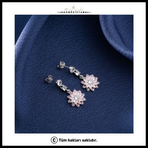 925 Ayar Gümüş Pembe Lotus Çiçeği Figürlü Sallantılı Taşlı Kadın Küpe
