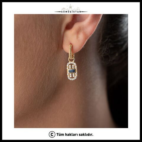 925 Ayar Gümüş Siyah Taşlı Gold Sallantılı Küpe