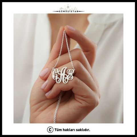Kişiye Özel Monogram Harf Kolye – 925 Ayar Gümüş ve Pirinç Seçenekli