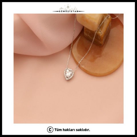 925 Ayar Gümüş Beyaz Kalp Kolye