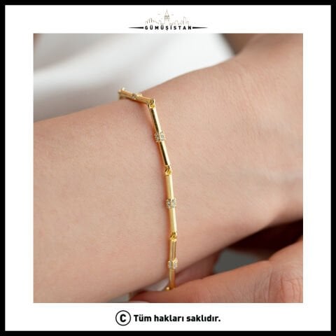 925 Ayar Gümüş Çubuklu Zirkon Taşlı Bileklik