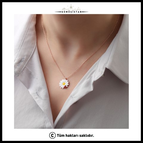 925 Ayar Gümüş Uğur Böcekli Papatya Kolye