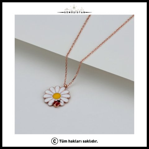 925 Ayar Gümüş Uğur Böcekli Papatya Kolye