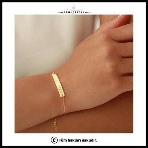 Kişiye Özel İsimli Plaka Bileklik – Çocuk İsimli Minimal Gold Kadın Bilekliği