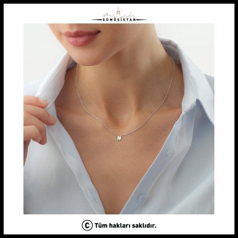 Kişiye Özel Tek Harf Kolye – Minimal Baş Harf Kolyesi