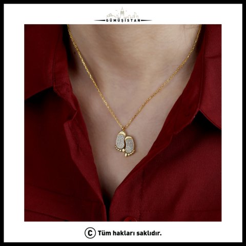 Bebek Ayak İzi Kolyesi – Zirkon Taşlı Anne ve Bebek Kolyesi | Bebek Hediyesi