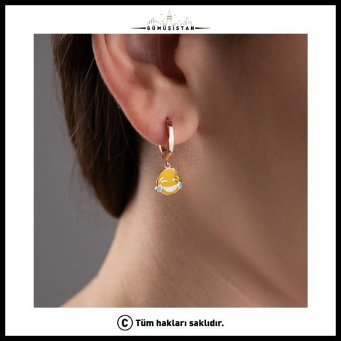 925 Ayar Gümüş Gülen Yüz Emoji Küpe