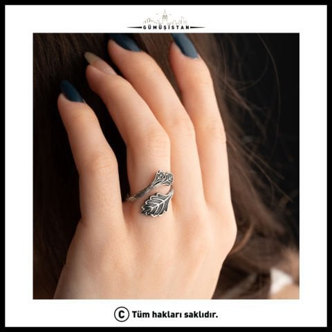 Üç Yapraklı Dal Figürlü Ayarlanabilir Yüzük – Gold, Rose Gold ve Gümüş Renk
