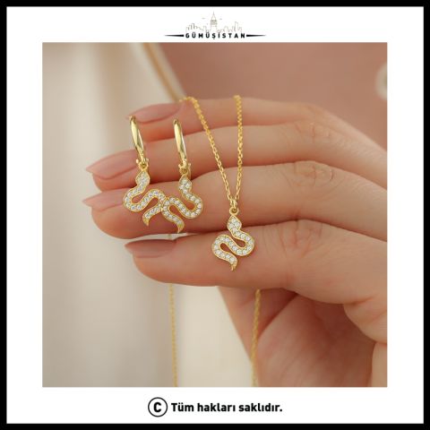 925 Ayar Gümüş Yılan Kolye ve Küpe Seti – Zirkon Taşlı Yılan Takı Seti