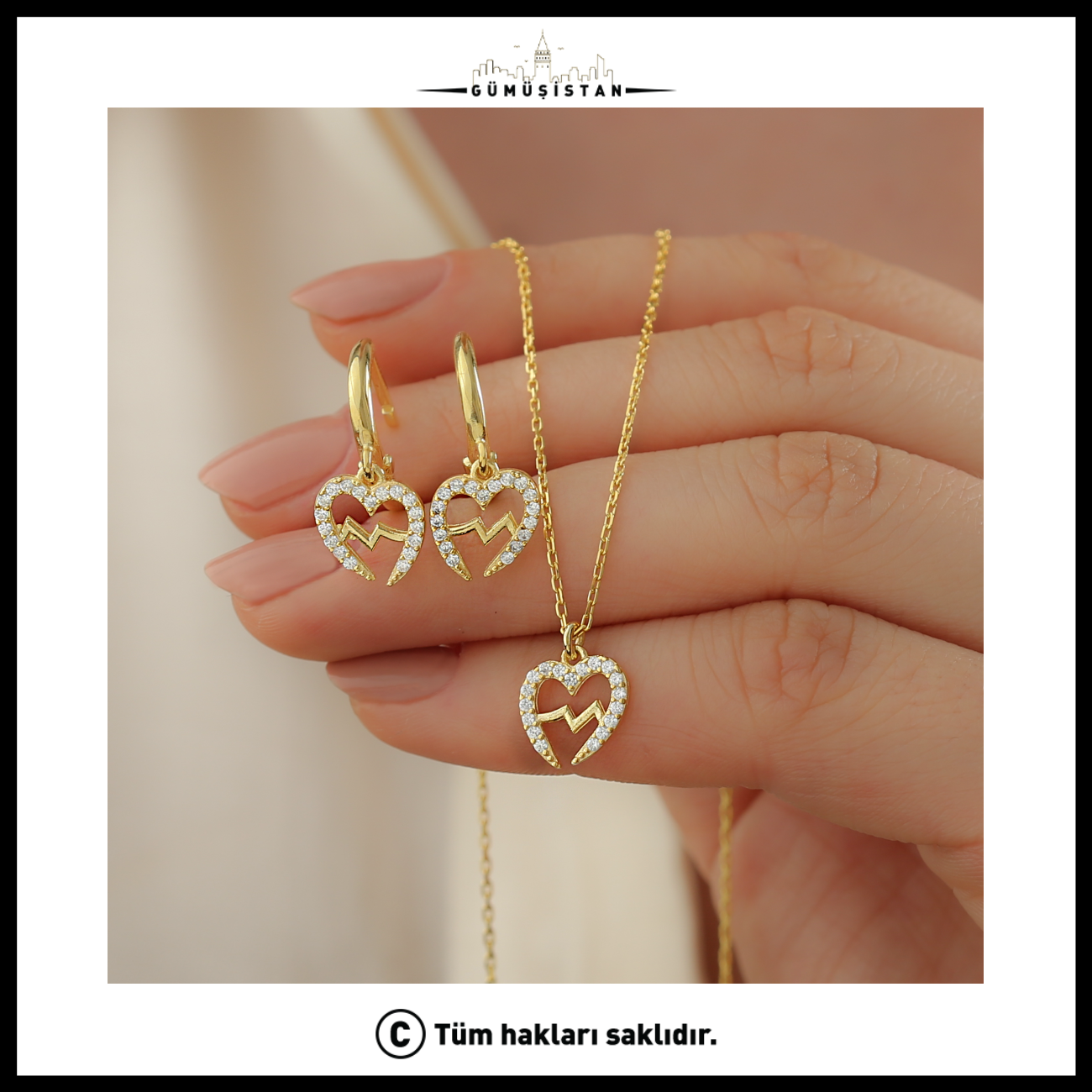 925 K Silver Heart Ritmi Necklace & Earrings Set Zircon Stone-set EKG Heart Jewelry Set
