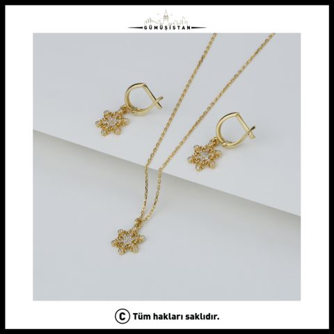 925 Ayar Gümüş Yıldız Küpe Kolye Seti