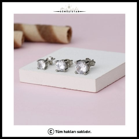 925 Ayar Gümüş Üç Boy Üçlü Tektaş Küpe ( Gümüş )