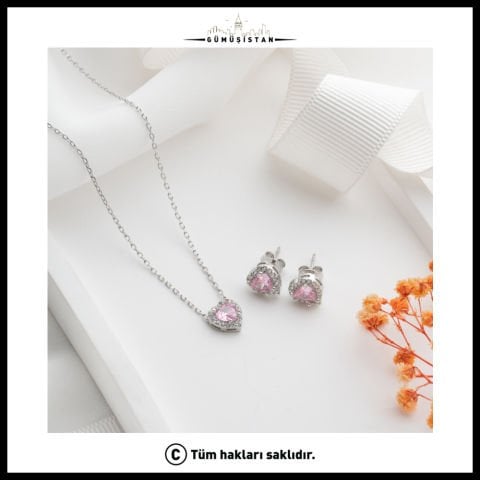 925 Ayar Gümüş Kalp Detaylı Küpe-Kolye Set
