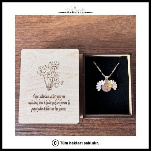 14 Ayar Altın Kaplama Özel Kutulu Açılan Papatya Kolye