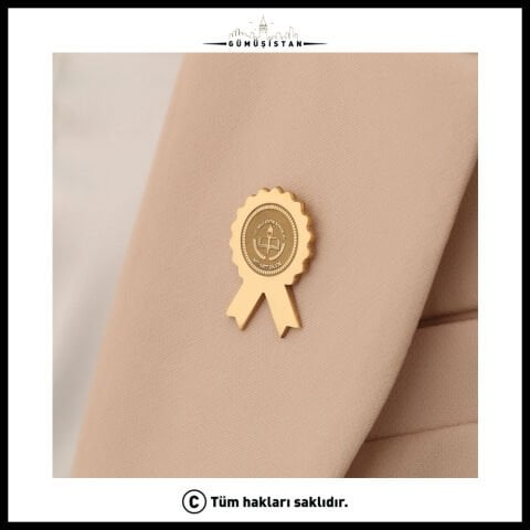 14 Ayar Altın Kaplama Ahşap Kutulu Kişiye Özel Öğretmenler Günü Yaka İğnesi