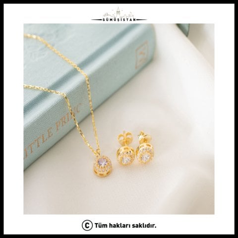 925 Ayar Gümüş Nisan Ayı Doğum Taşı ( Diamond ) Kolye - Küpe Seti