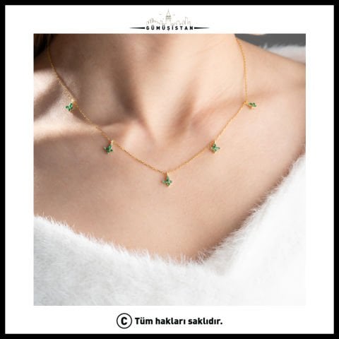 925 Ayar Gümüş Yeşil Taşlı Yonca Kolye