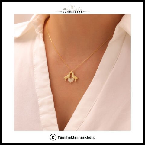 925 Ayar Gümüş Aşkın Melodisi Adlı Kolye