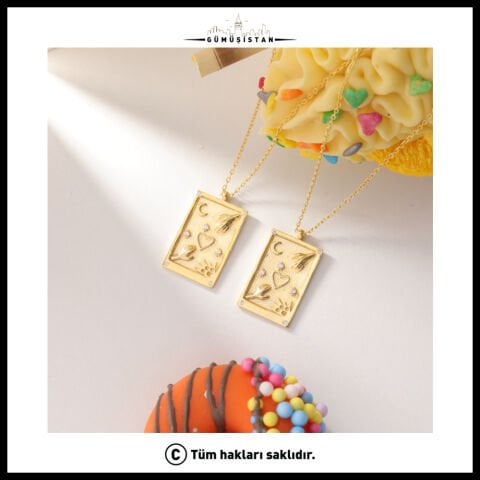 925 Ayar  Gümüş Kalp El Ele Kolye